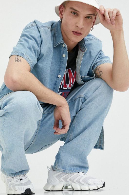 Джинсова сорочка Tommy Jeans чоловіча regular класичний комір колір блакитний фото 2