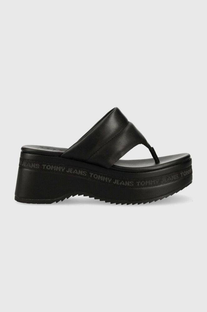 Шкіряні в'єтнамки Tommy Jeans SANDAL PADDED жіночі колір чорний на платформі EN0EN02075