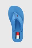 В'єтнамки Tommy Jeans FLAG EVA BEACH SANDAL жіночі на плоскому ходу EN0EN02111 колір блакитний