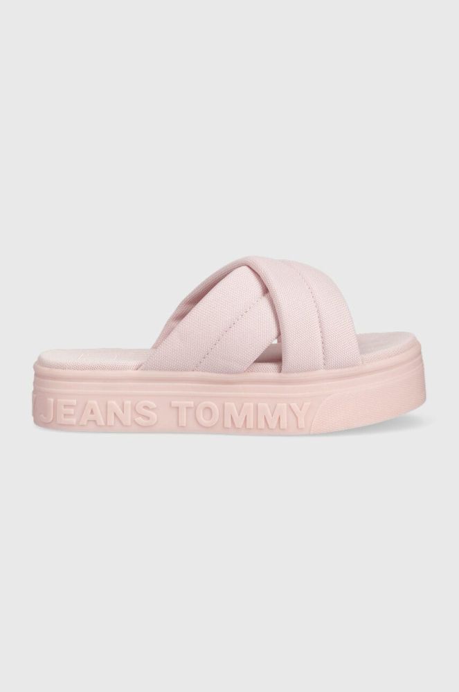 Шльопанці Tommy Jeans жіночі колір рожевий на платформі EN0EN02116