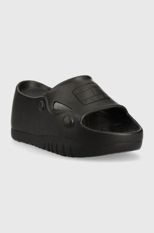 Шльопанці Tommy Jeans FREEDOM FLATF POOL жіночі колір чорний на танкетці EN0EN02145 фото 2