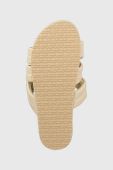 Шльопанці Billabong жіночі колір бежевий на платформі