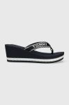 В'єтнамки Tommy Hilfiger TOMMY WEBBING H WEDGE SANDAL жіночі колір синій на танкетці