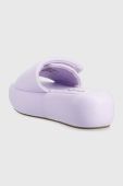 Шльопанці Steve Madden Swoosh жіночі колір фіолетовий на платформі SM11002446