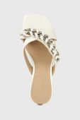 Шкіряні шльопанці Guess VALALY жіночі колір білий на шпильці FL6VLY LEA03