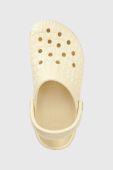 Шльопанці Crocs Classic Croskin Clog жіночі колір бежевий 206873