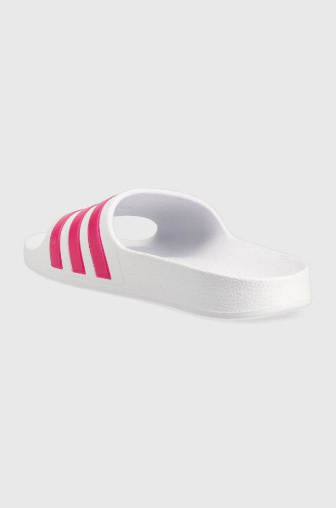 Дитячі шльопанці adidas ADILETTE AQUA K колір білий (2888921) фото 3