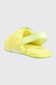 Дитячі тапочки UGG колір жовтий