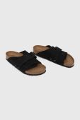 Замшеві шльопанці Birkenstock KYOTO чоловічі колір чорний 1020388