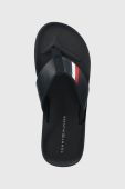 В'єтнамки Tommy Hilfiger COMFORTABLE PADDED BEACH SANDAL чоловічі колір синій FM0FM04473