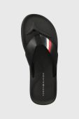 В'єтнамки Tommy Hilfiger COMFORTABLE PADDED BEACH SANDAL чоловічі колір чорний FM0FM04473