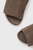 Замшеві шльопанці Birkenstock x Fear Of God чоловічі колір сірий 1024729-dgrey Замшеві шльопанці Birkenstock x Fear Of God чоловічі колір сірий 1024729-dgrey