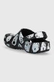 Шльопанці Crocs Classic Dice Clog колір чорний 208762
