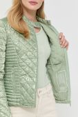 Куртка Guess жіноча колір зелений перехідна (2896541)
