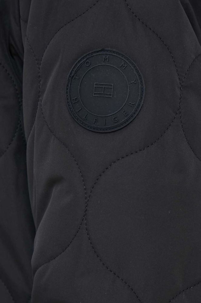Куртка Tommy Hilfiger жіноча колір чорний перехідна (3103381) фото 5
