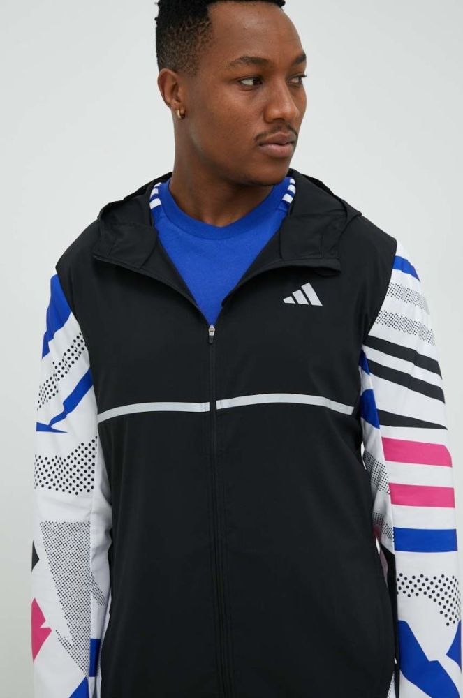 Бігова куртка adidas Performance Own the Run Seasonal колір чорний перехідна фото 4