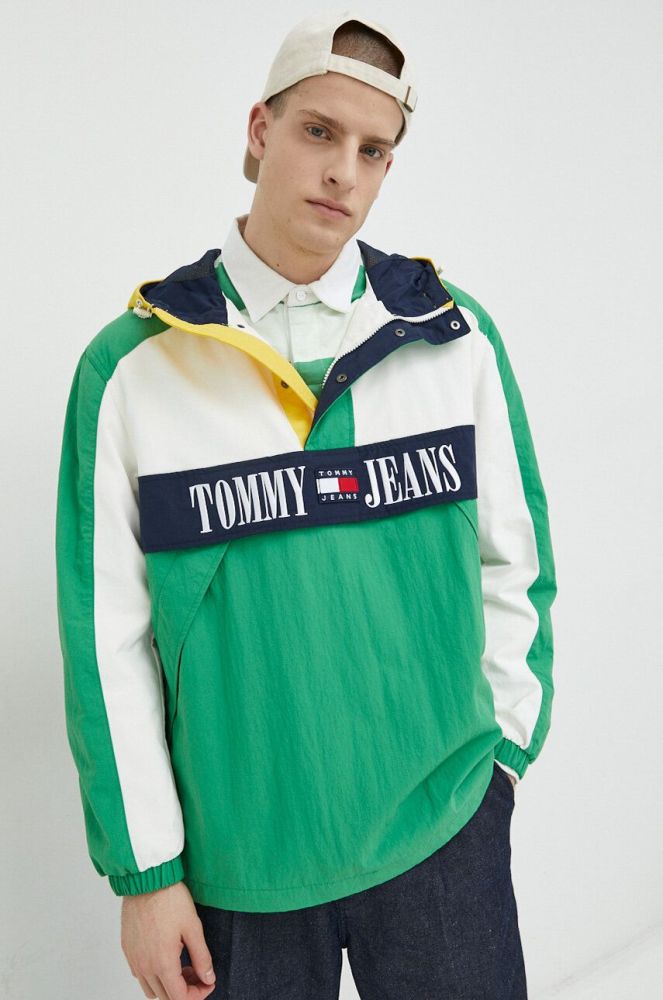 Куртка Tommy Jeans чоловіча колір зелений перехідна oversize