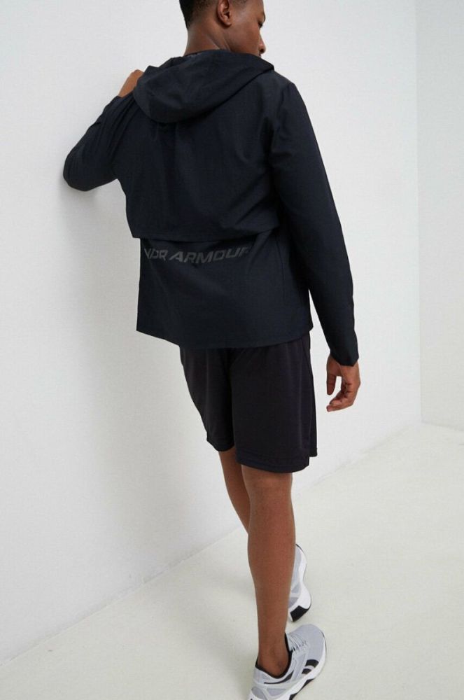 Бігова куртка Under Armour Storm колір чорний фото 3