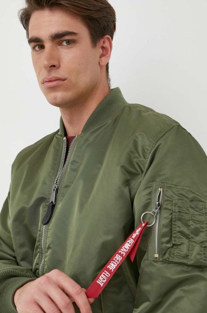 Двостороння куртка-бомбер Alpha Industries чоловіча колір зелений перехідна 100101.01-SageGreen фото 6