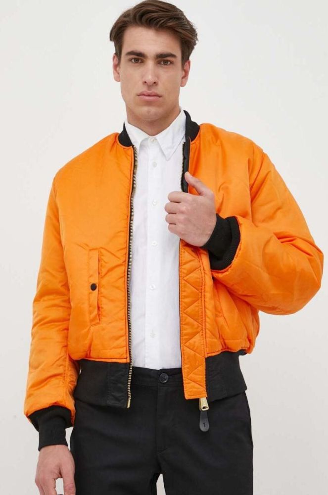 Куртка-бомбер Alpha Industries чоловічий колір чорний зимова 100101.03-Black фото 2