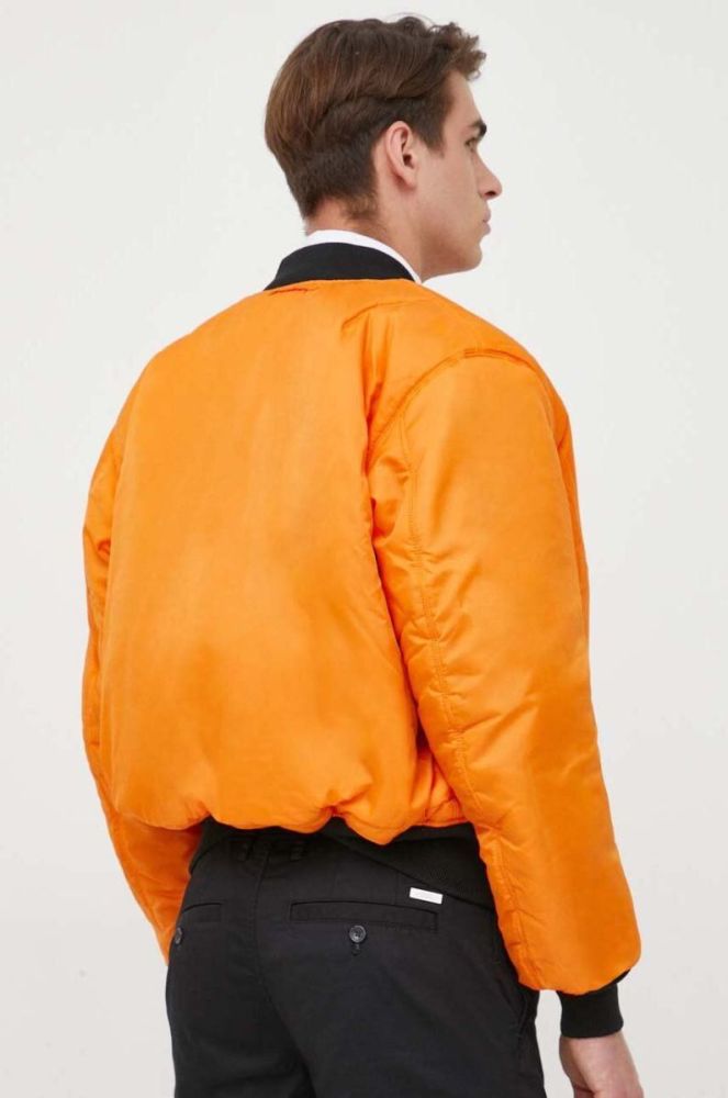 Куртка-бомбер Alpha Industries чоловічий колір чорний зимова 100101.03-Black фото 5