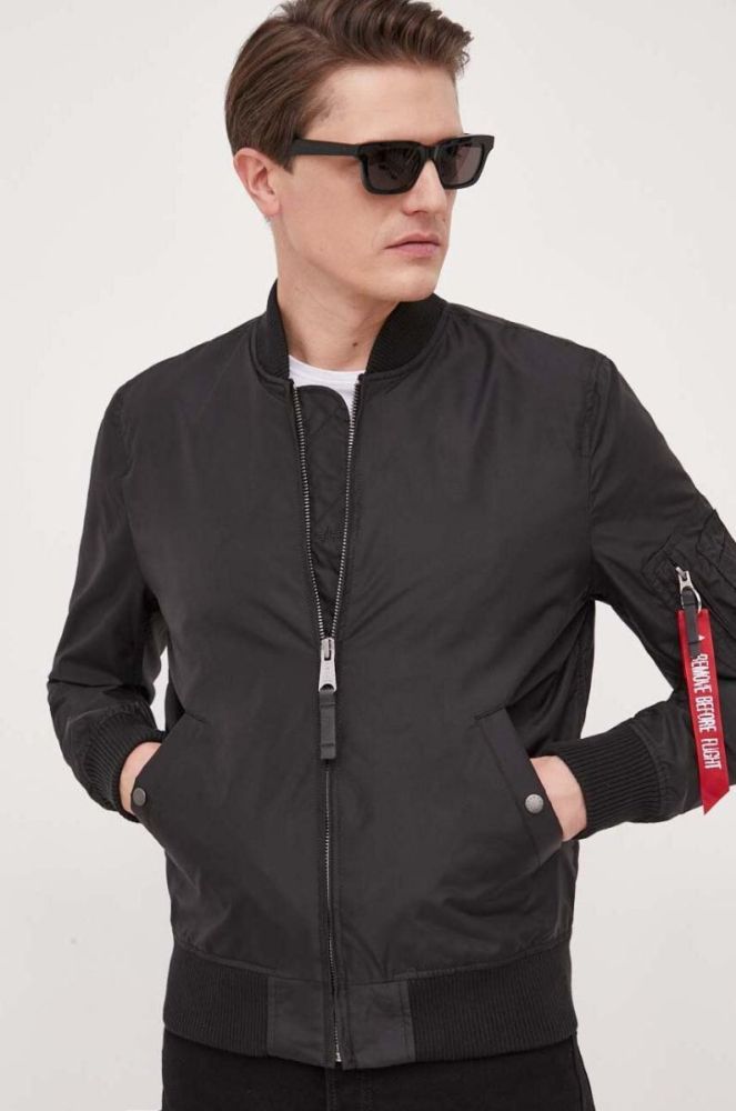 Куртка-бомбер Alpha Industries чоловічий колір чорний перехідна 191103.03-Black фото 4