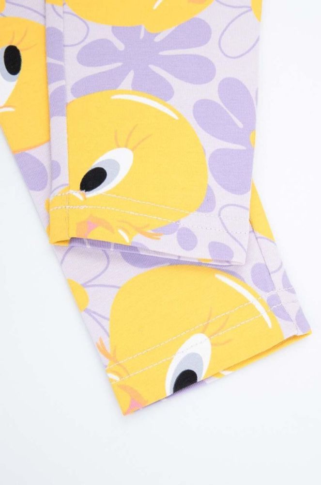 Дитячі легінси Coccodrillo x Looney Tunes колір фіолетовий візерунок фото 5