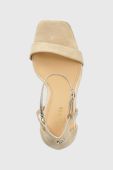 Замшеві сандалі Guess Zoila колір золотий FL5ZOI SUE03 PLATI
