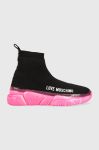 Кросівки Love Moschino Sneakerd Running 35 колір чорний JA15463G1G Кросівки Love Moschino Sneakerd Running 35 колір чорний JA15463G1G