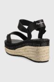 Сандалі Pepe Jeans WITNEY жіночі колір чорний на платформі