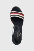 Сандалі Tommy Hilfiger MID WEDGE CORPORATE жіночі колір синій на танкетці