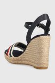 Сандалі Tommy Hilfiger CORPORATE WEDGE жіночі колір синій на танкетці FW0FW07086