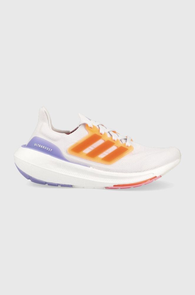 Бігові кросівки adidas Performance Ultraboost Light колір білий (3287257)