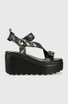 Сандалі Guess OCILIA2 жіночі колір чорний на платформі Сандалі Guess OCILIA2 жіночі колір чорний на платформі