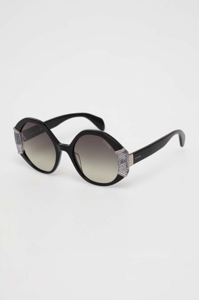 Сонцезахисні окуляри Guess жіночі колір чорний (3310967) фото 2