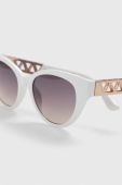 Сонцезахисні окуляри Guess жіночі колір білий