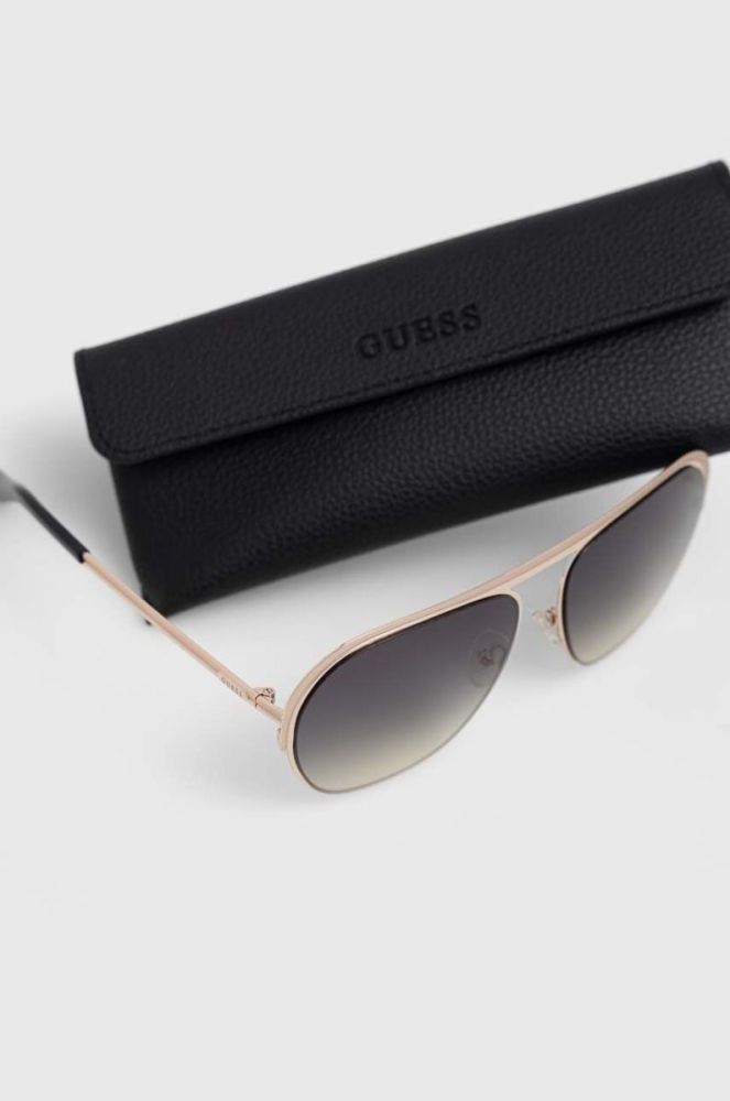 Сонцезахисні окуляри Guess колір білий фото 4