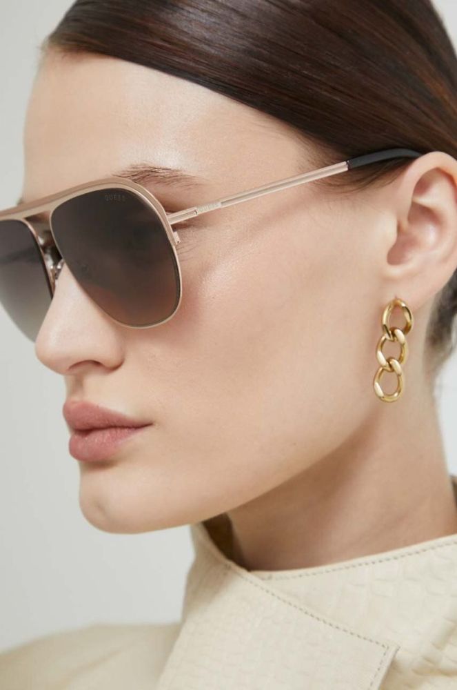 Сонцезахисні окуляри Guess колір бежевий (3170592) фото 5