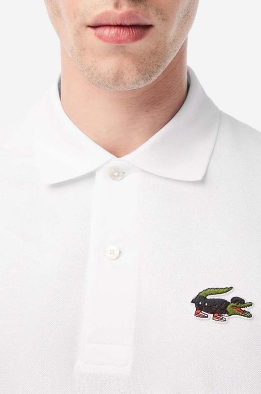 Бавовняне поло Lacoste x Netflix колір білий з аплікацією PH7057-VIR (3347796) фото 2