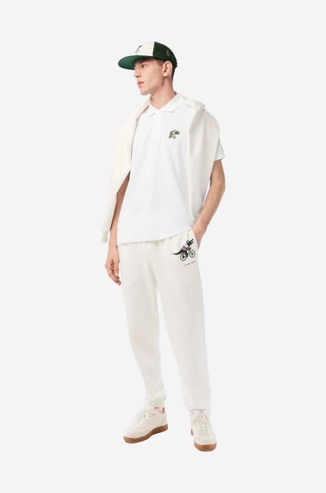 Бавовняне поло Lacoste x Netflix колір бежевий з аплікацією PH7057-VIR фото 7