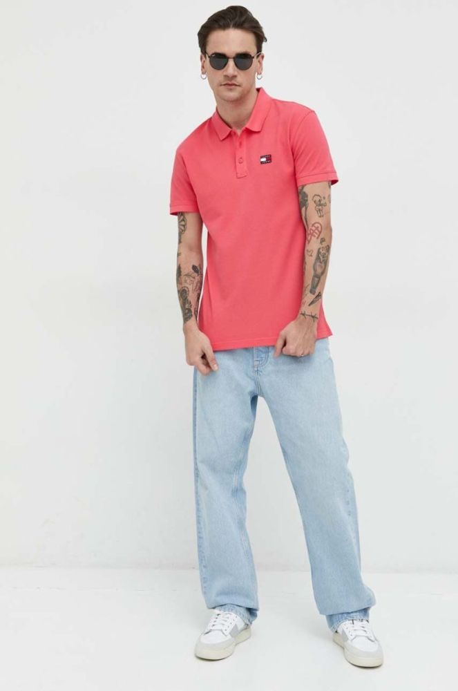 Бавовняне поло Tommy Jeans колір рожевий з аплікацією фото 2
