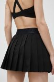 Спортивна спідниця P.E Nation Volley колір чорний mini розкльошена (3320712)