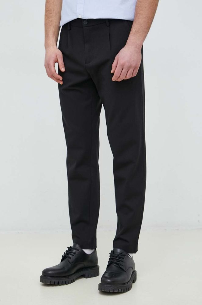Штани Sisley чоловічі колір чорний пряме (3062270)