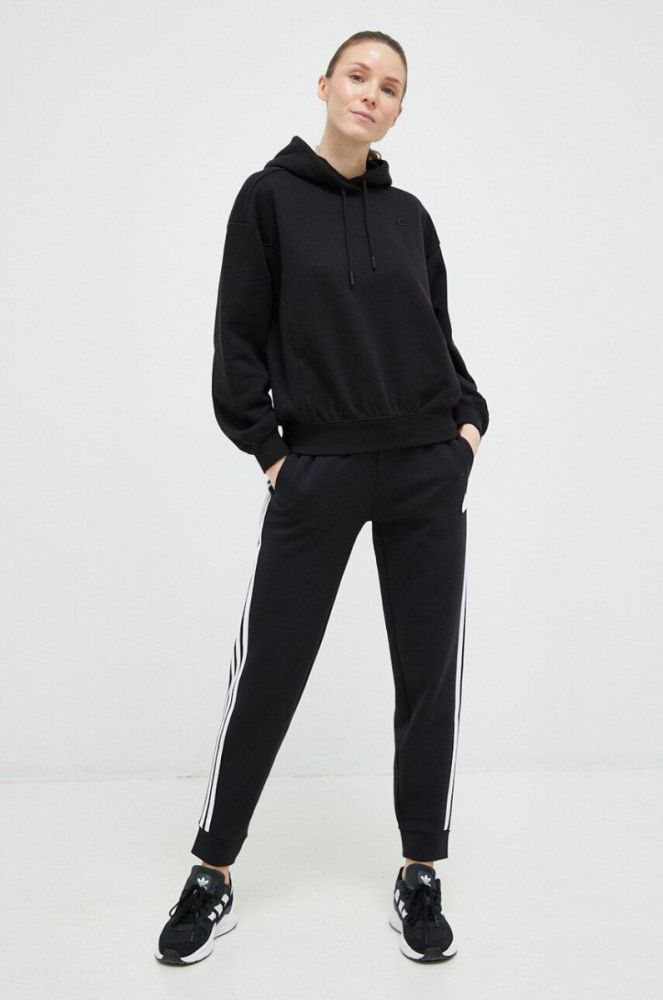 Спортивні штани adidas колір чорний з аплікацією (2988610) фото 2