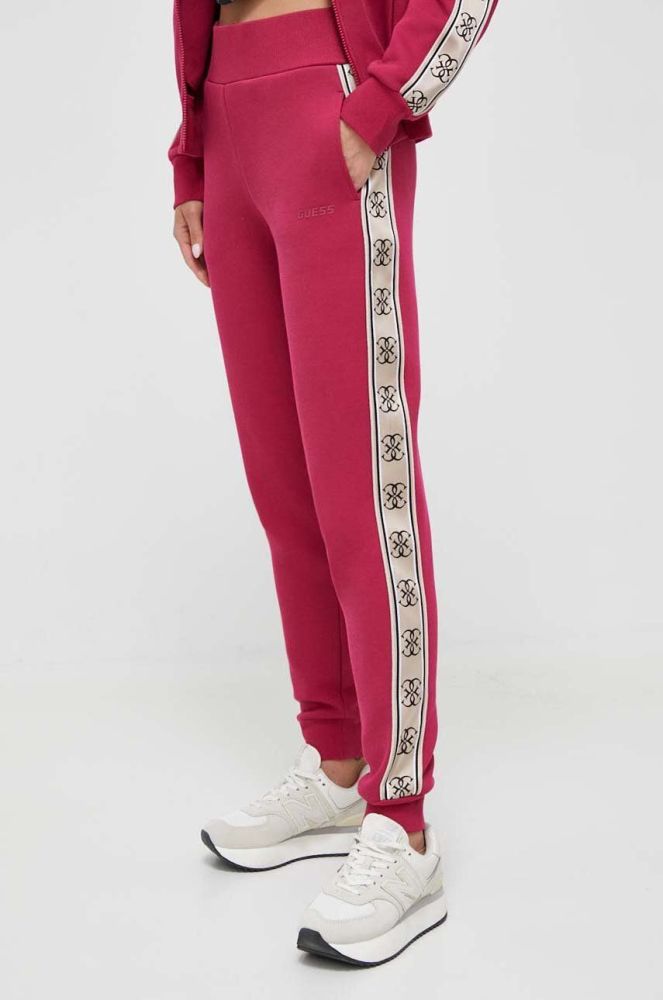 Спортивні штани Guess колір рожевий з аплікацією (3367657)