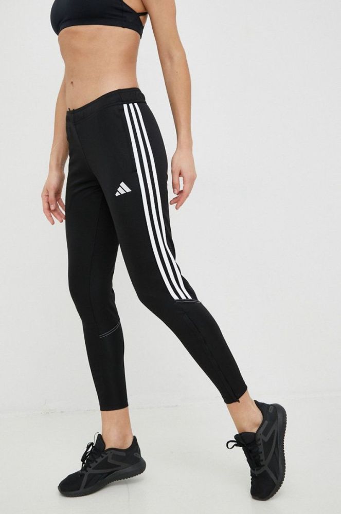 Штани для тренувань adidas Performance Tiro 23 жіночі колір чорний з аплікацією фото 2