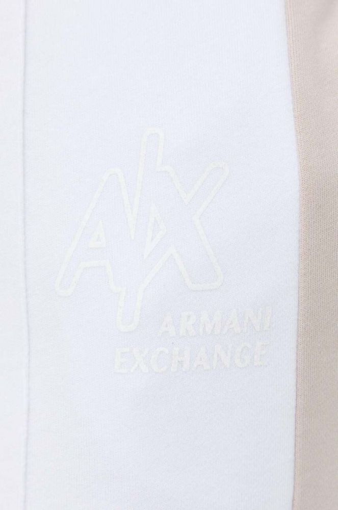 Бавовняні спортивні штани Armani Exchange колір білий з принтом фото 4