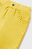 Штани для немовлят Mayoral колір жовтий однотонні (2966106)