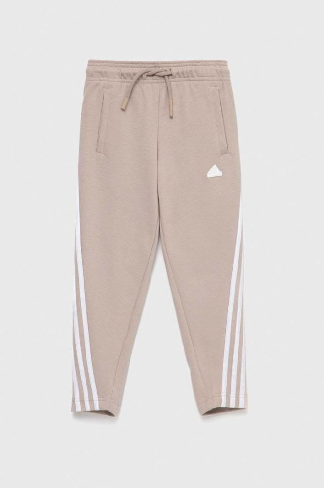 Дитячі спортивні штани adidas U FI 3S колір бежевий з аплікацією фото 2