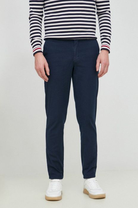 Штани з домішкою льону Tommy Hilfiger колір синій фасон chinos Штани з домішкою льону Tommy Hilfiger колір синій фасон chinos